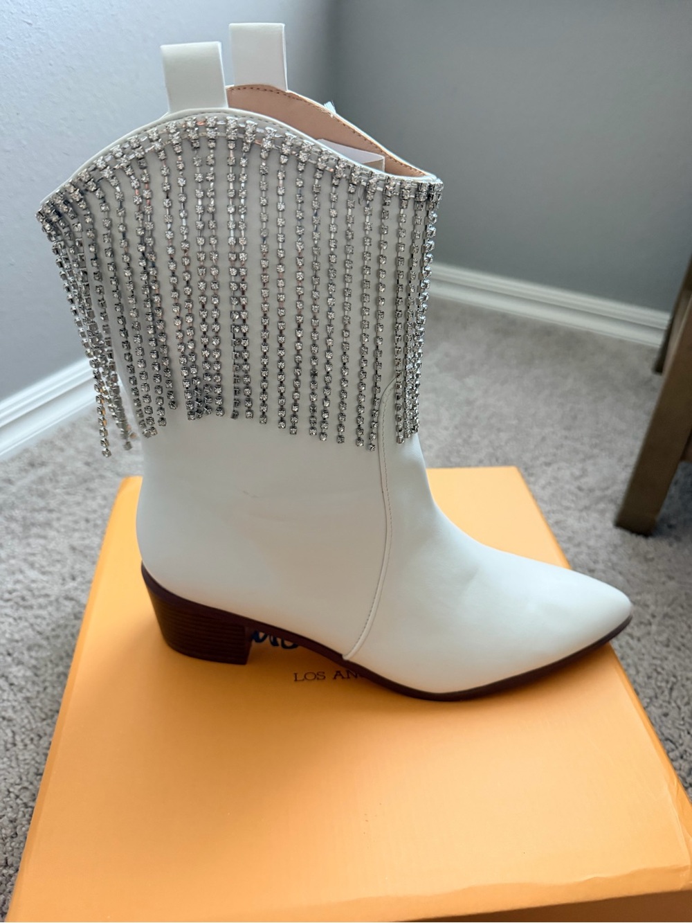 Chase + Chloe White Western Heeled Boots with Rhinestone Fringe